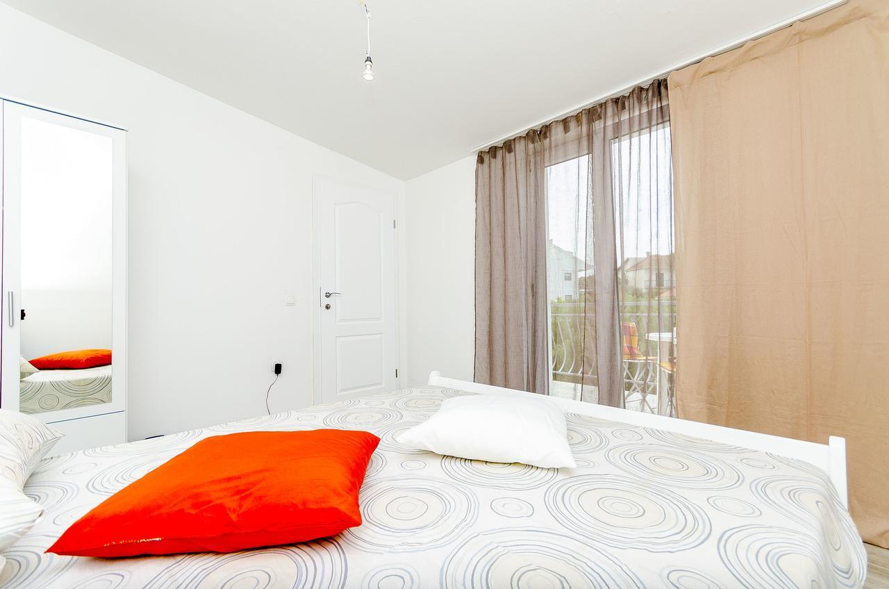 Apartments Mirko I Anda Округ-Доньи Экстерьер фото