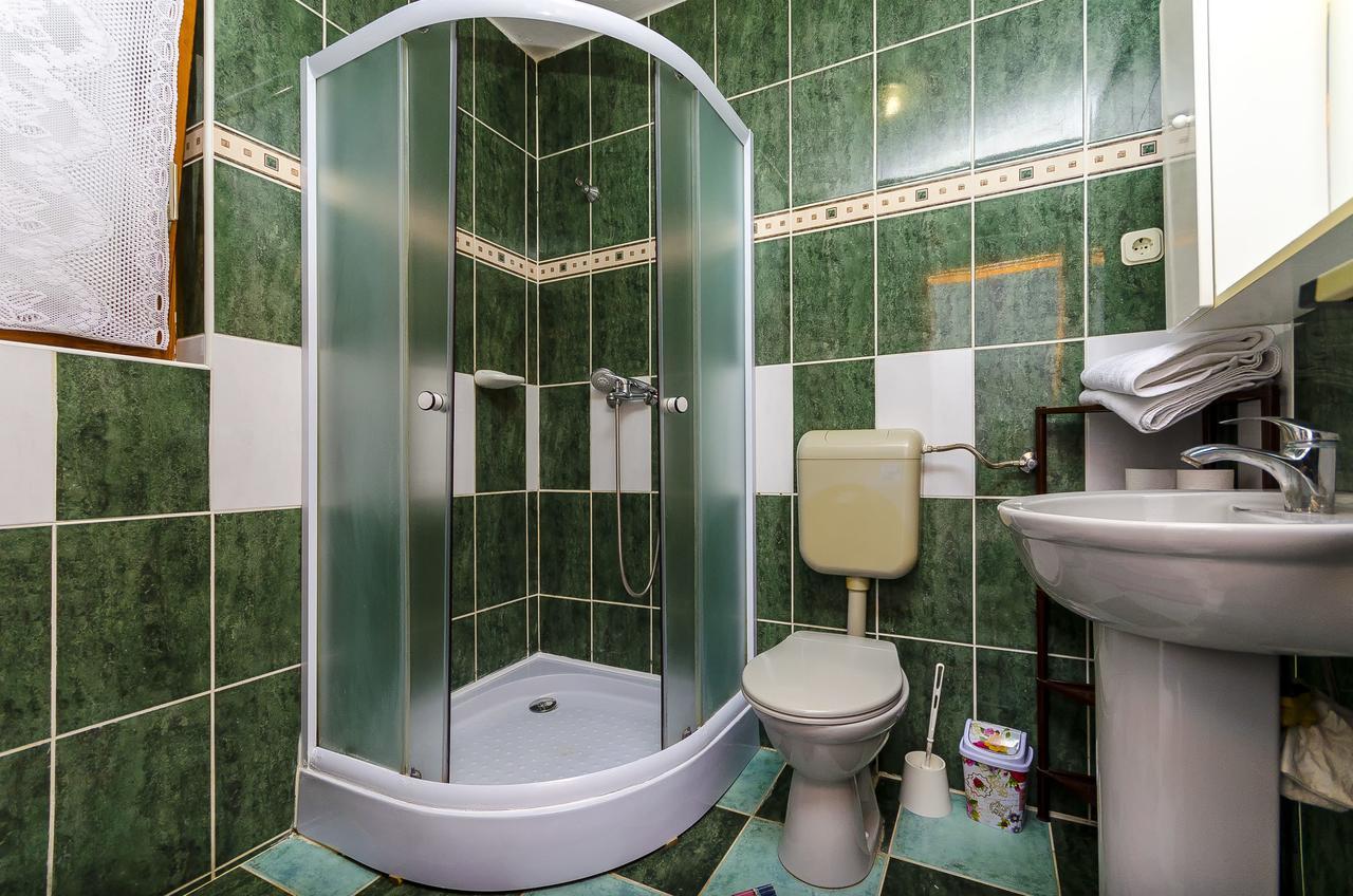 Apartments Mirko I Anda Округ-Доньи Экстерьер фото